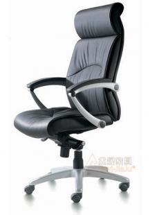 辦公家具定制新風(fēng)尚 從基礎(chǔ)辦公椅到真皮大班椅的全方位解析